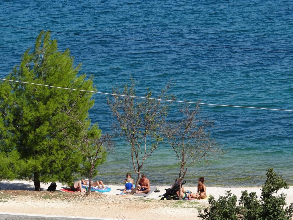 Vila Lola Apartmani Trogir Exterior foto