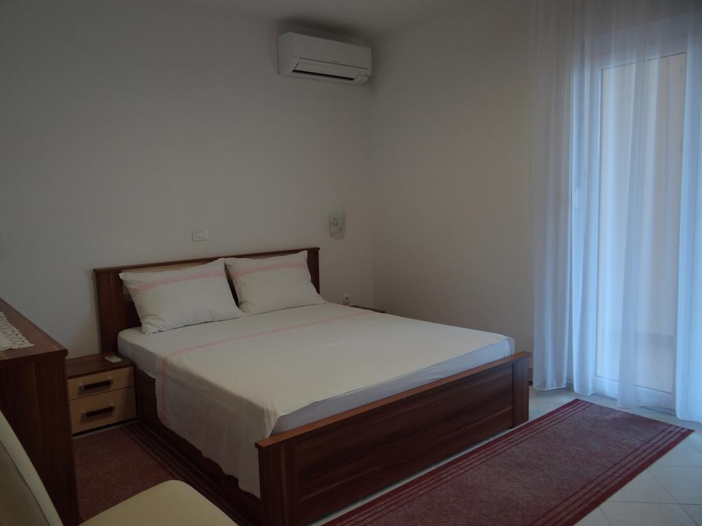 Vila Lola Apartmani Trogir Exterior foto