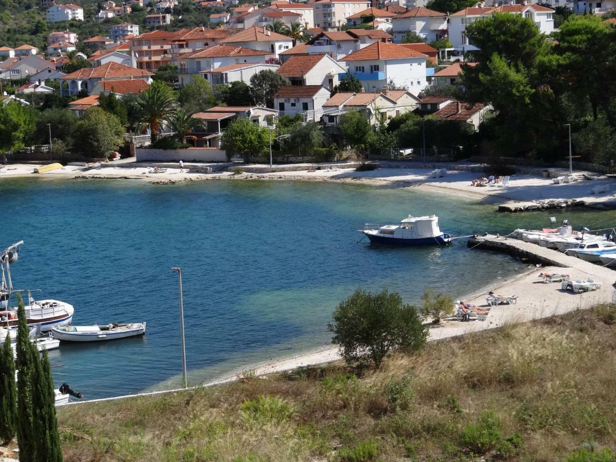 Vila Lola Apartmani Trogir Exterior foto